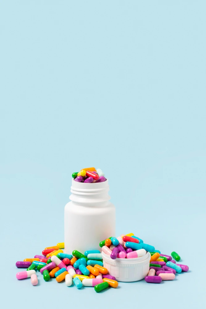 Multi Colored Tablets Bottel - Fresaw Pharma